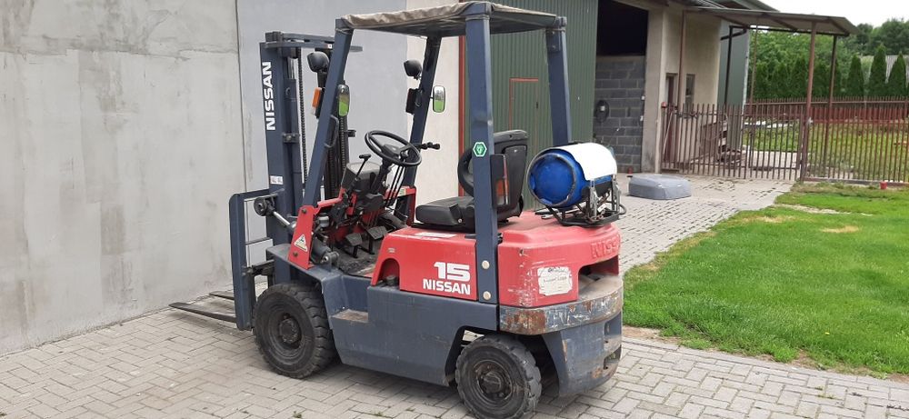 POMOC DROGOWA wózek widłowy Lindelaweta zagęszczarka