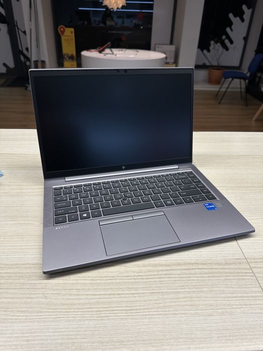 Workstation Móvel HP ZBook Firefly 14 G8 - i5 11ª Gen + 1TB SSD!