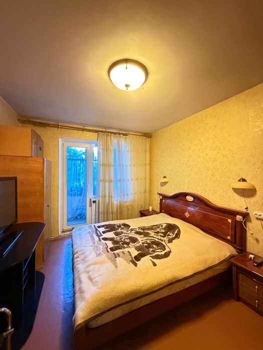 Продаж 4-кімнатної квартири на Гірницькому, буд. 19