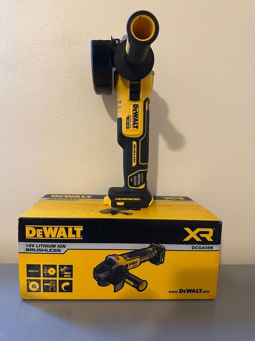 Нова болгарка Dewalt