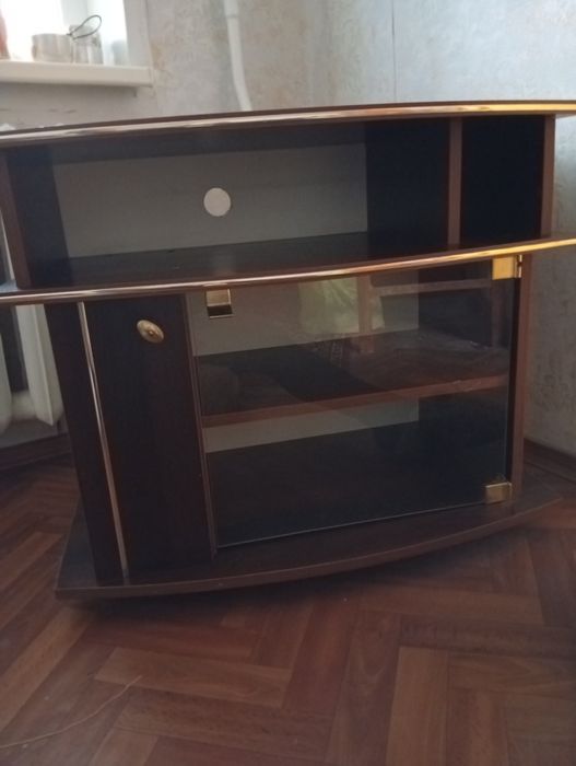 Продам меблі для телевізора