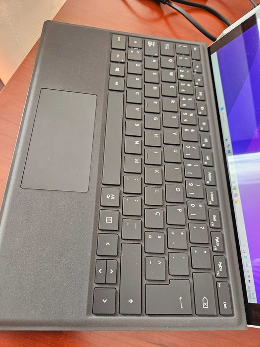 Microsoft Surface Pro 6 - Como novo sem utilização