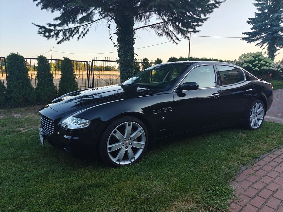 Maserati Quattroporte