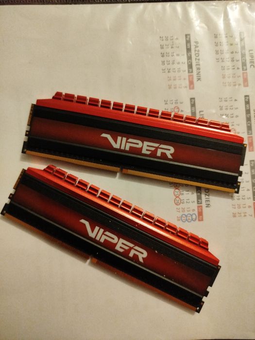Pamięć RAM DDR4, 2x4GB 3000MHz CL16