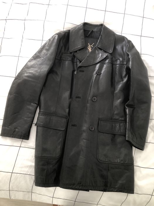 Casaco de pele Yves Saint Laurent