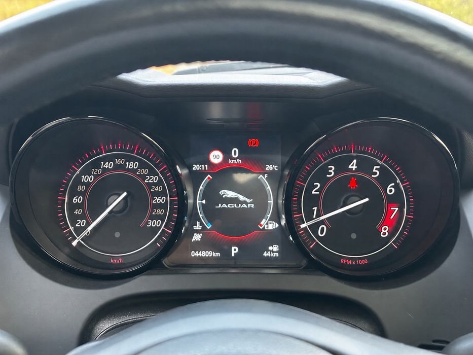 Jaguar F-Type V6 P340 R-Dynamic
