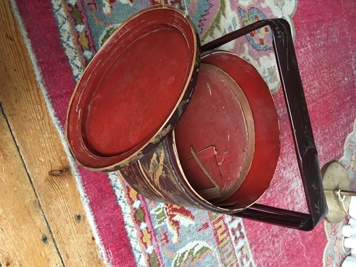 Caixa chinesa antiga