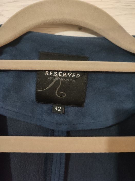 Sprzedam narzutkę Reserved rozm.42