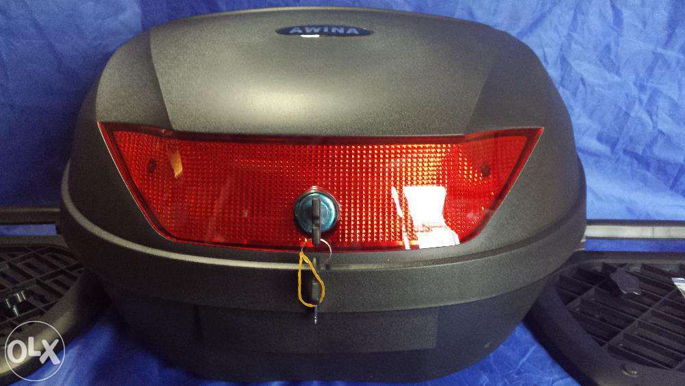 Kufer na motocykl, skuter, 48 litrów, duży na dwa kaski, 61x44,5x33,5