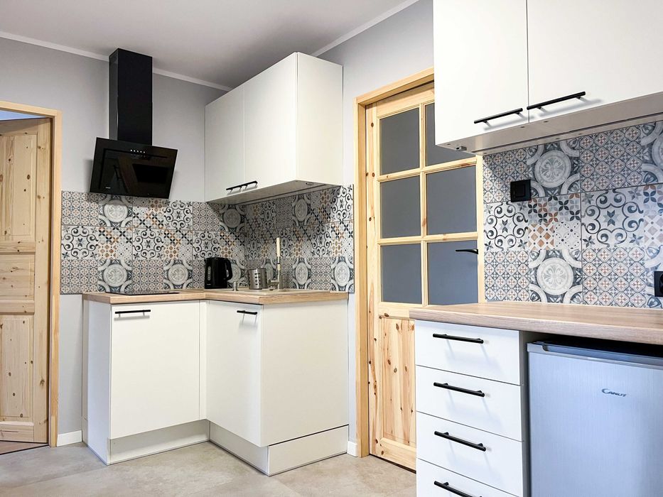 Zabytkowy dworek na wakacje nad jeziorem k/Poznania 80zł/os