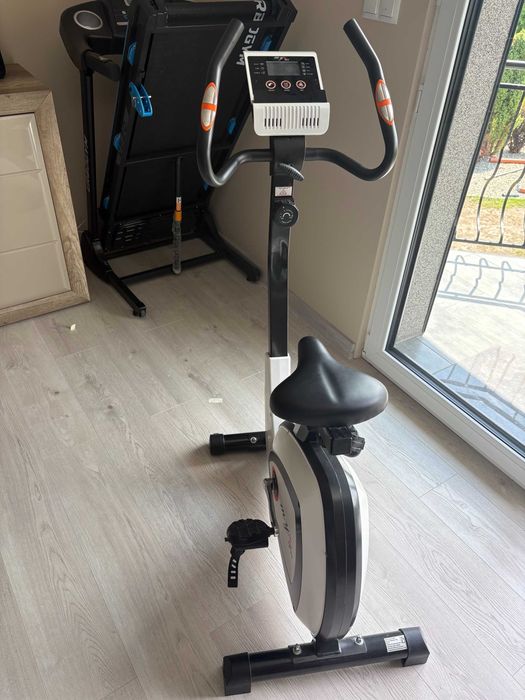 Rower treningowy magnetyczny MyFit – cichy i sprawny