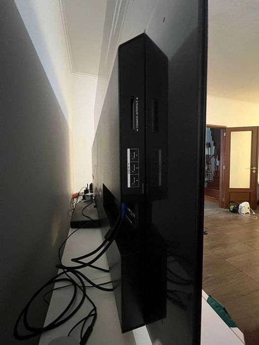 TV LG OLED 83" 4K – Como Nova – Qualidade Premium