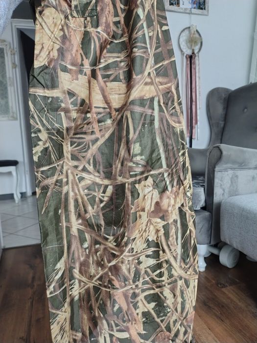 Komplet kamuflaż myśliwski wodoodporny nowy L