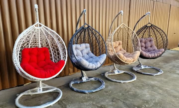 Крісла кокони, різні кольори