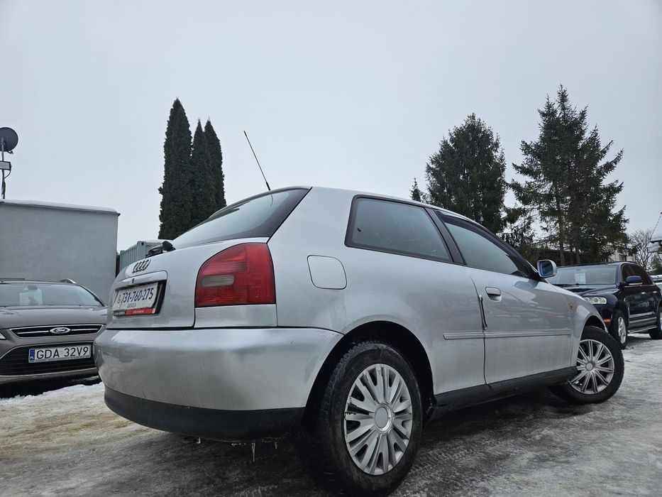Audi a3 1.6 benzyna // 4x drzwi // tanio // ekonomiczny // zamiana
