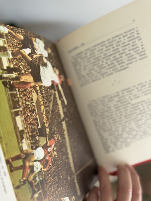 Coleção 8 livros 100 Anos de história do futebol