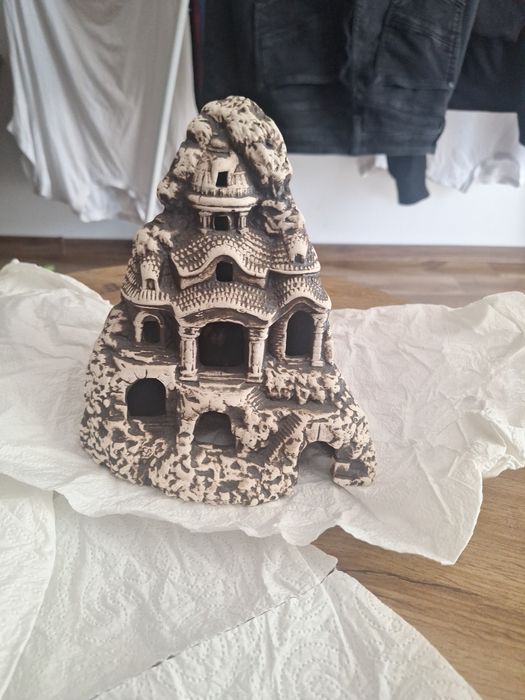Sprzedam ceramiczna ozdobę do akwarium.
