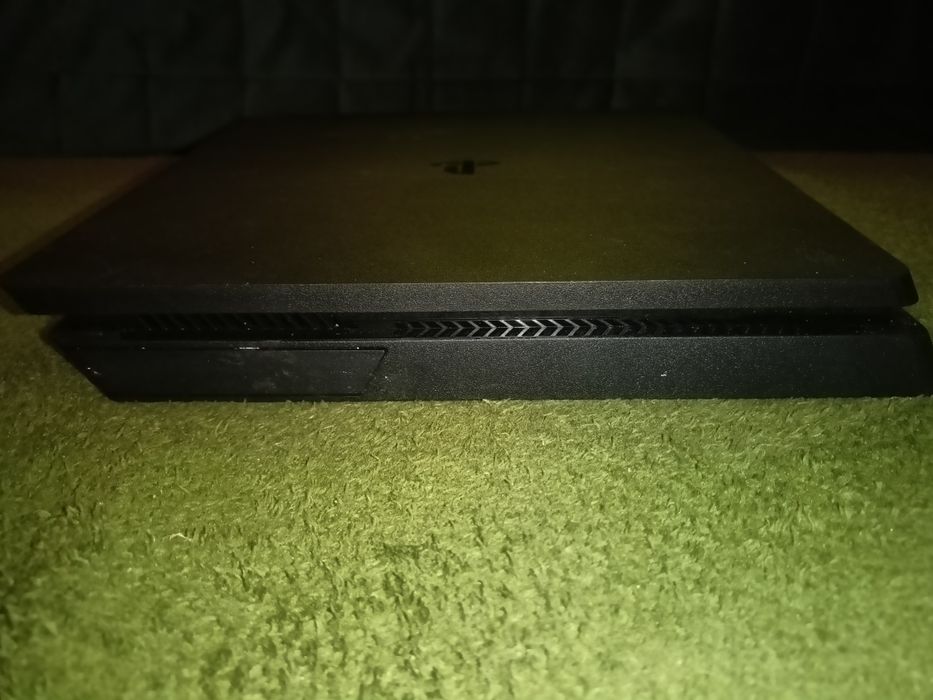 PlayStation 4 Slim dysk 500GB