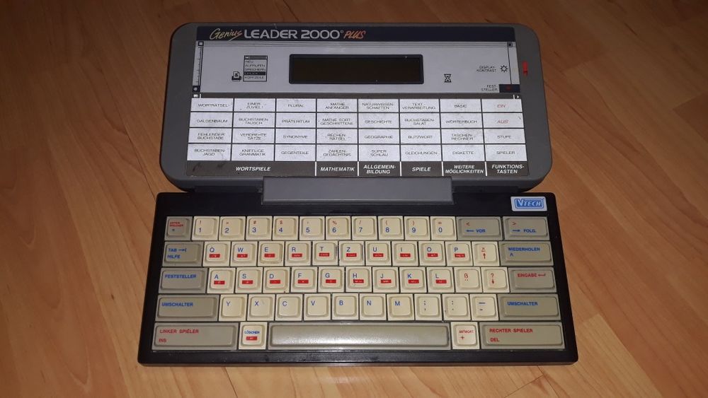 Komputer Laptop GENIUS LEADER 2000 PLUS