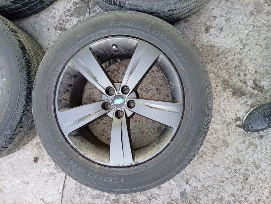 Диски с резиной Land Rover Velar 255/55 R19 оригинал ID:02