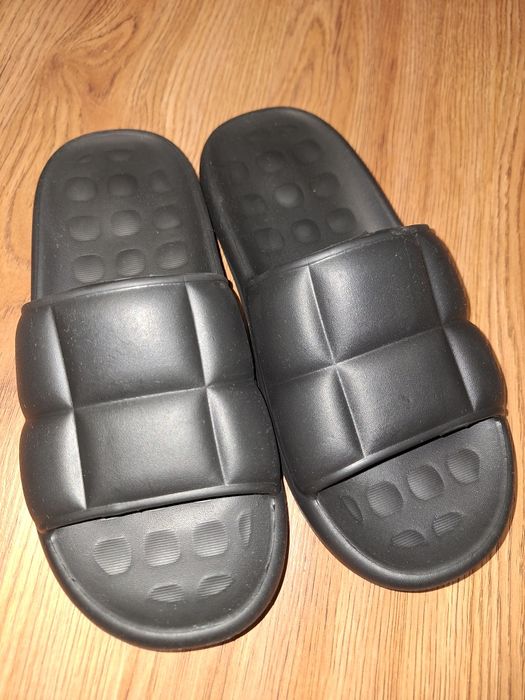 Шльопанці,тапочки, сланці з піни 37р