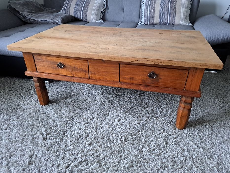 Stolik kawowy drewno orzech