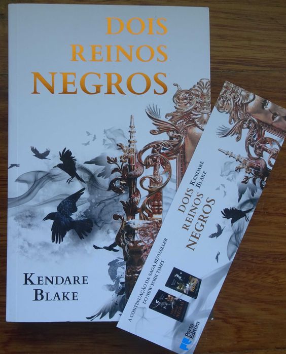 Dois Reinos Negros de Kendare Blake