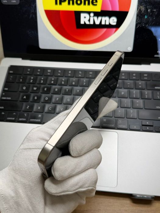 iPhone 15 Pro Max 256Gb Natural Titanium eSIM