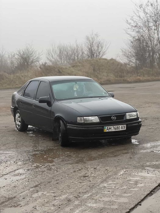 Opel vectra A 1.8 газ/бенз