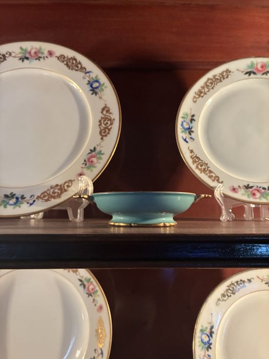 Duas taças pequenas Antigas