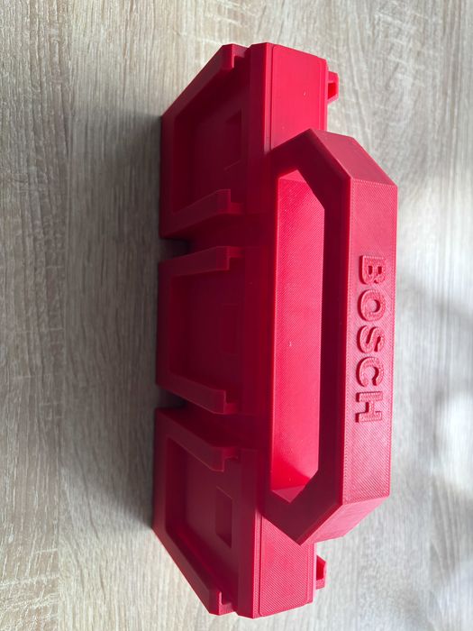 Uchwyt do Baterii Bosch Professional 18V, 6 akumulatorów, błąd druku