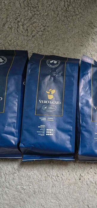 Kawa ziarnista VERO GUSTO 1kg ARABICA / ROBUSTA świeżo palona