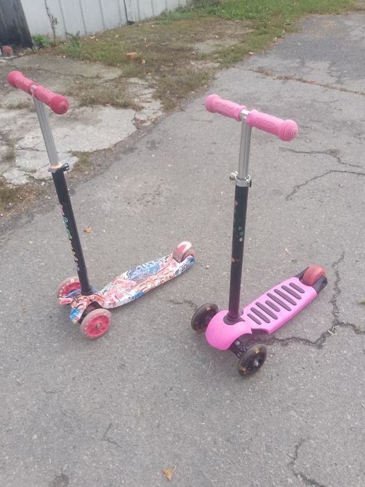 Детский трёх колесный самокат в нормал.состоянии