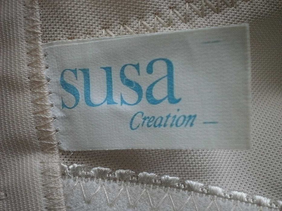 Biustonosz Susa 100 E