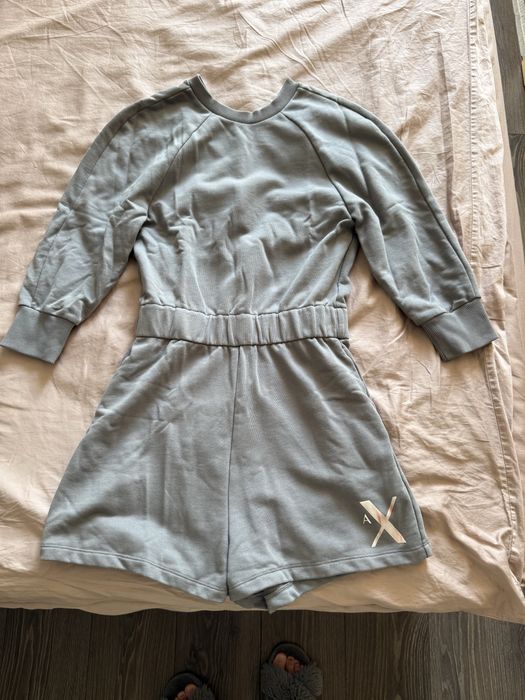 Продам кобінезон armani
