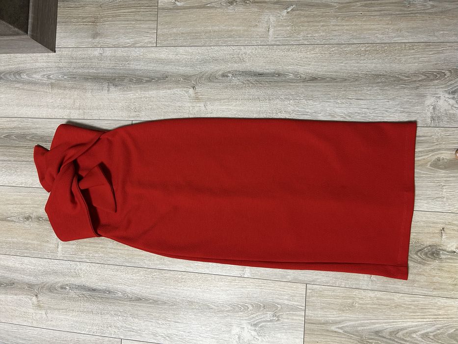 Червона коктельна сукня 34/хс