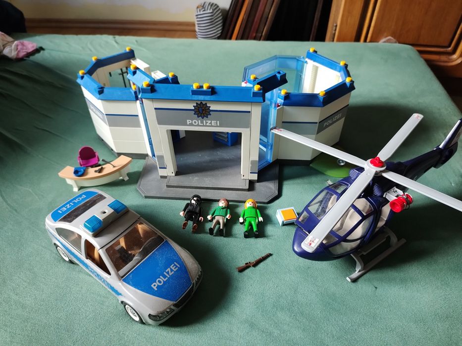 Playmobil policja komisariat mega zestaw