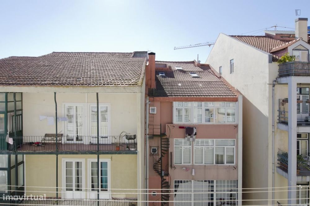 Quarto - localizado em Picoas Lisbon