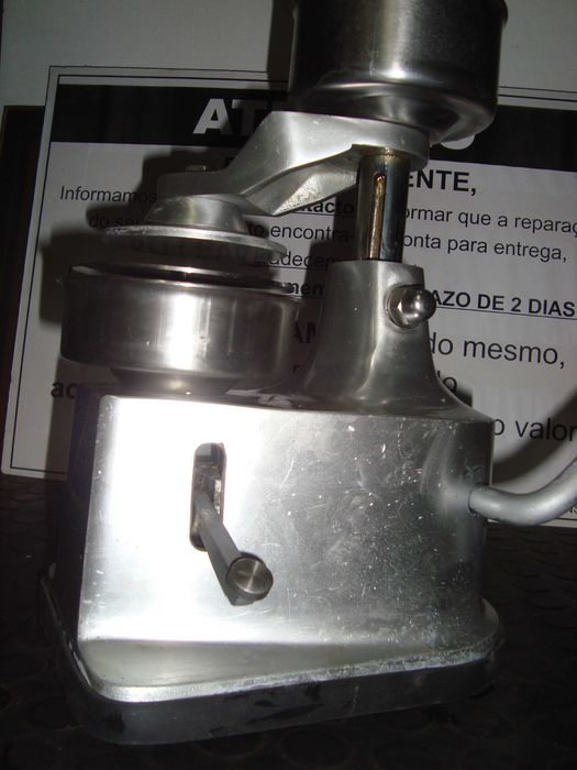 Picadora  de  carnes  para  talho