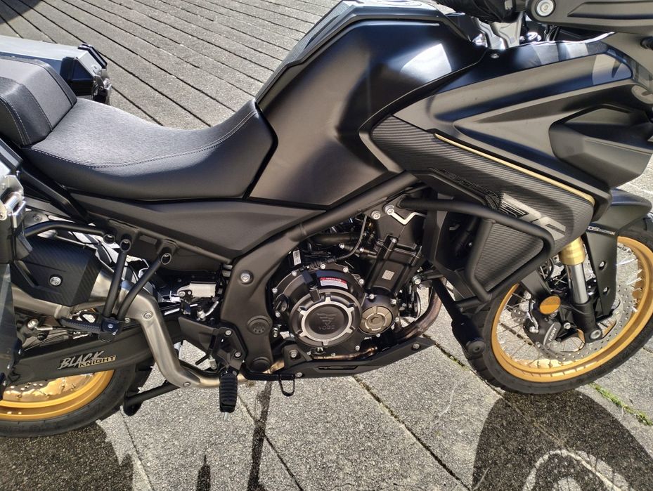 Voge 525 DSX Black Knight Nova