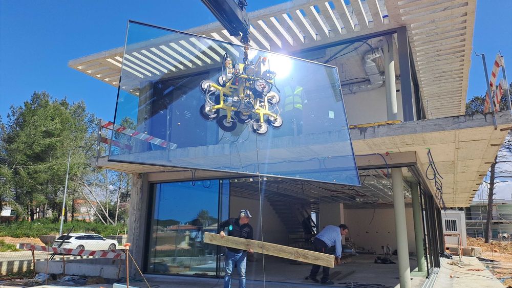 Vidros,caixilharia,colocacoes,reparavoes,dubstituicao