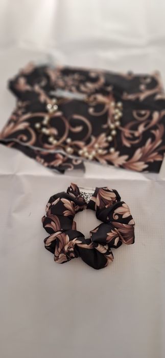 Nowość gumki scrunchies jedwab