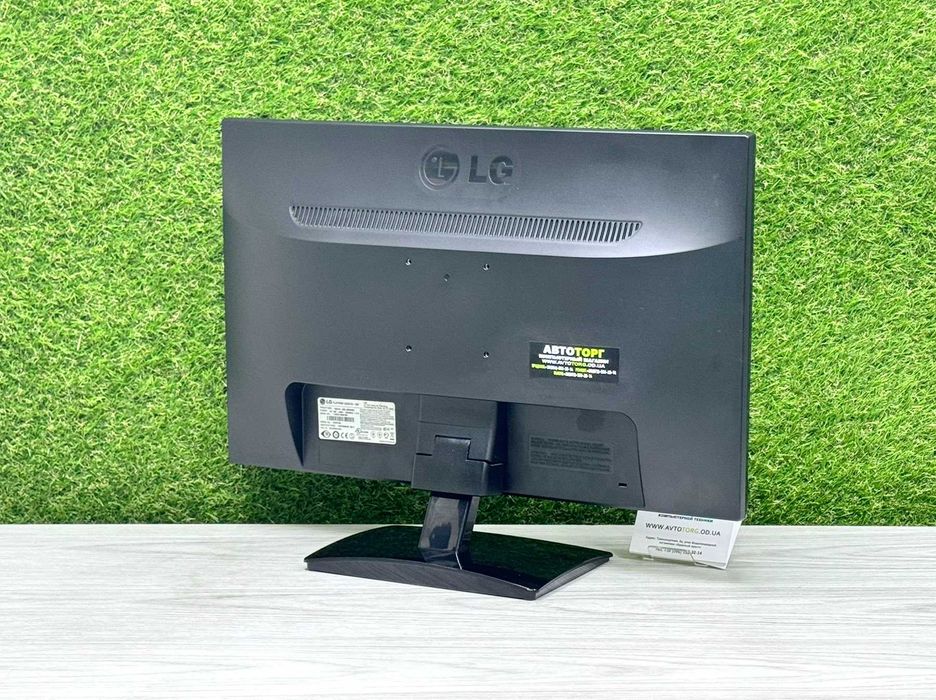 Магазин / Великий вибір / Монітор LG E2241 / 22 Дюймовий / Full HD