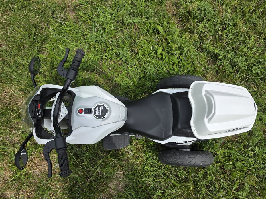 JOY4KIDS RS1250 duży motor na akumulator dla dzieci EVA LED USB