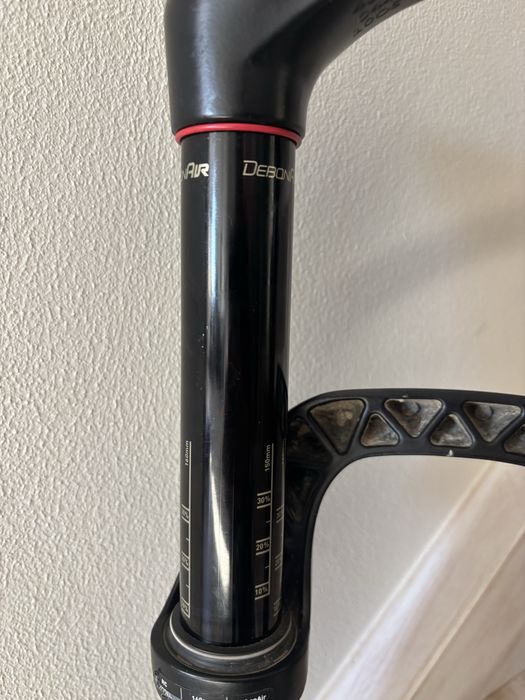 Sprzedam amortyzator rock shox