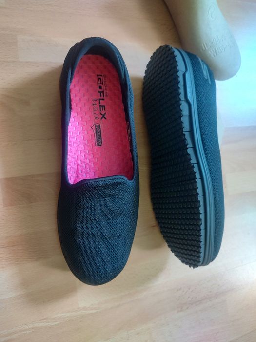 Buty skechers 36