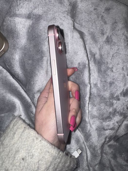 Iphone 15 pink 128gb