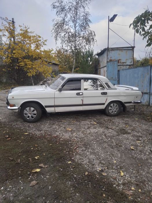 ВОЛГА Газ  2410 .