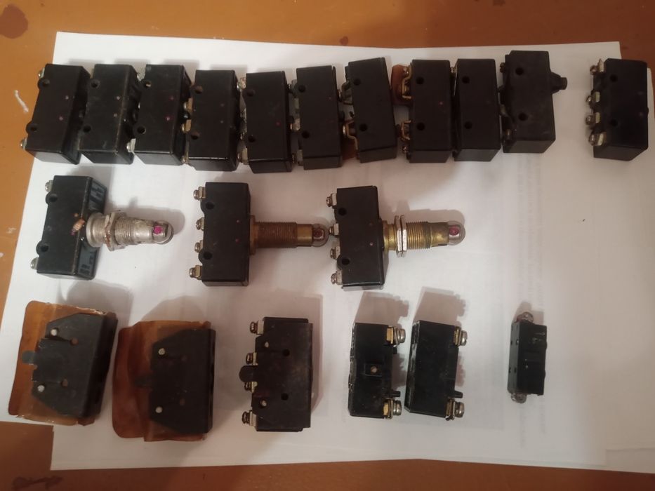 Кінцеві вимикачі. Концевие. Концевие виключатели.