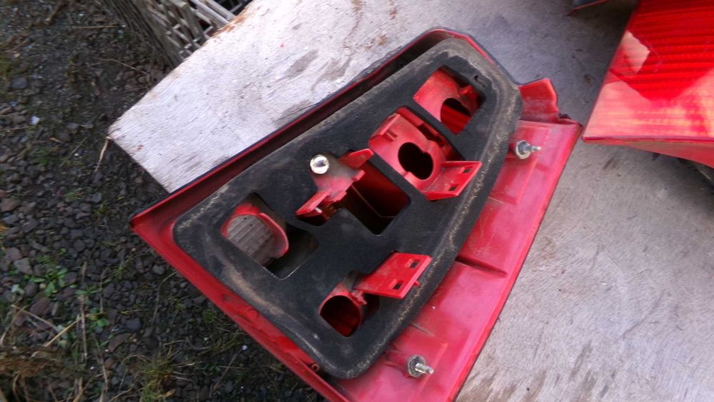 Sty6 Lampa lewa tylna volkswagen golf IV kombi wysyłka